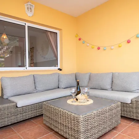 Angel Wings Ocean View Адехе