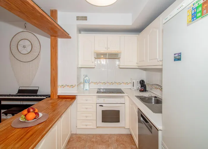 Angel Wings Ocean View Apartman *