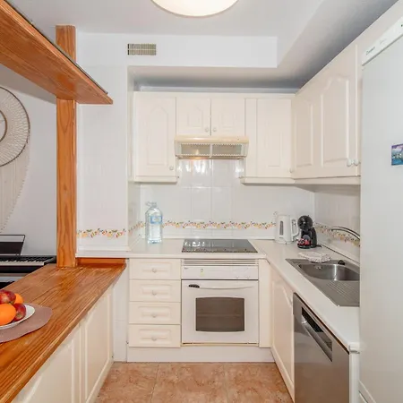 Angel Wings Ocean View Apartamento *