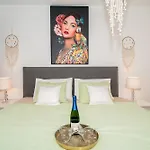 Angel Wings Ocean View Apartment